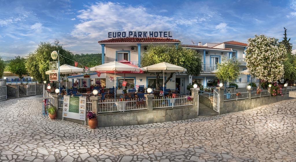 Euro Park Hotel Astris Exterior photo